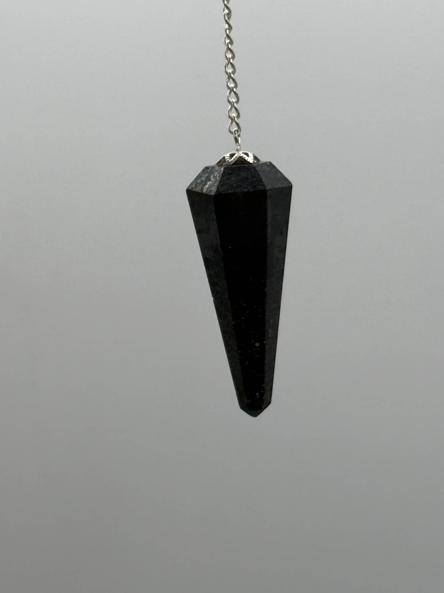 Hematite Pendulum w/Silver Plated Chain