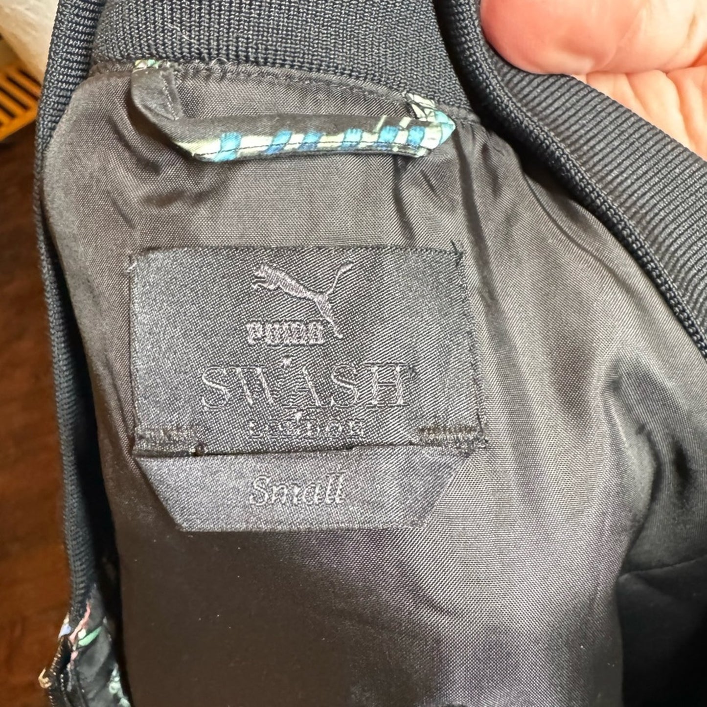 Puma x Swash Cropped Women’s Bomber Size S
