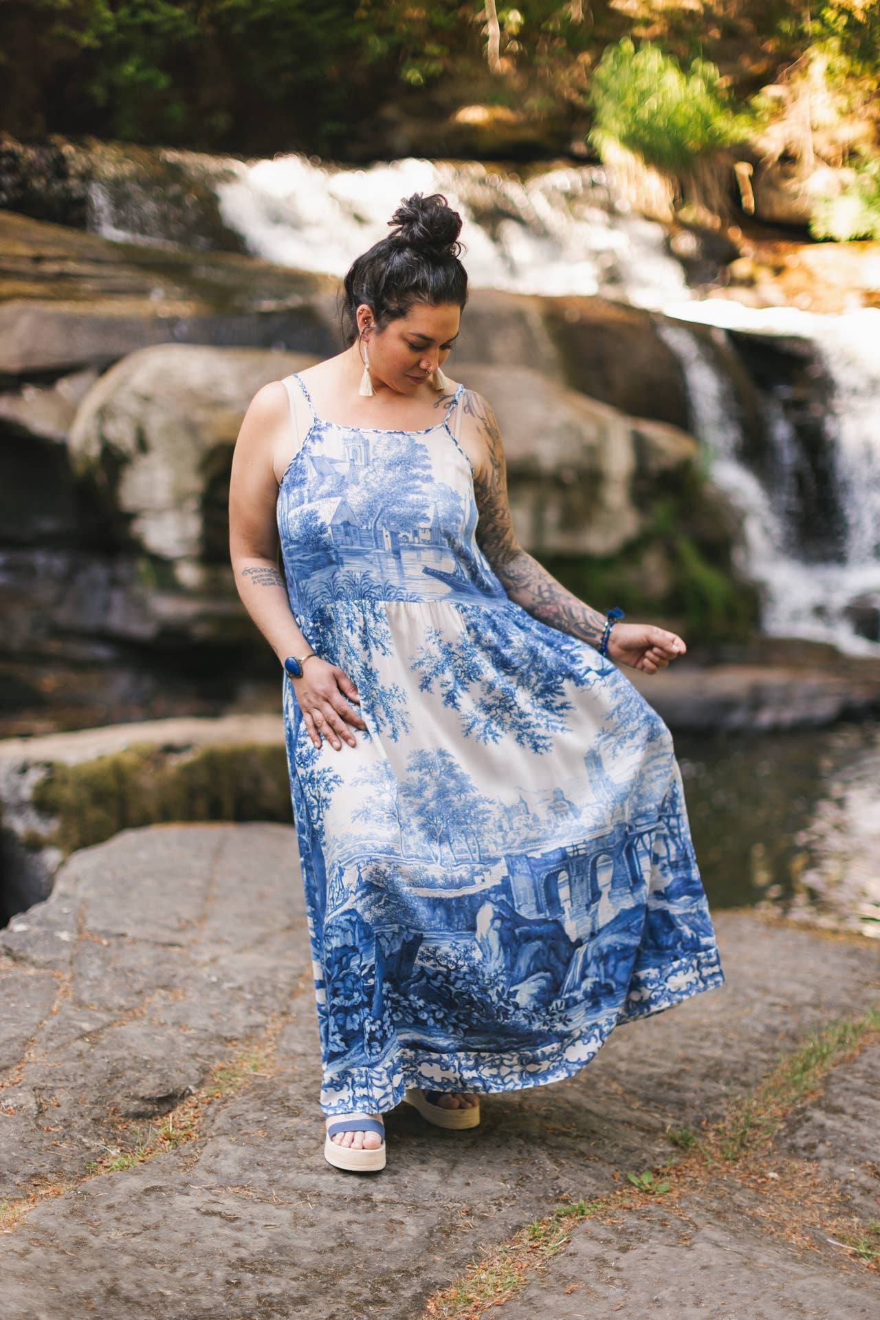 Let The Light In Bohéme Long Maxi Slip Dress w Delft Print: S/M (fits approx. size 6-10)