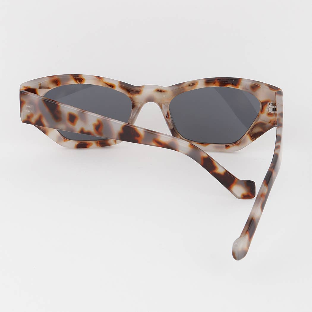 Geometric Cateye Sunglasses: Mix Color