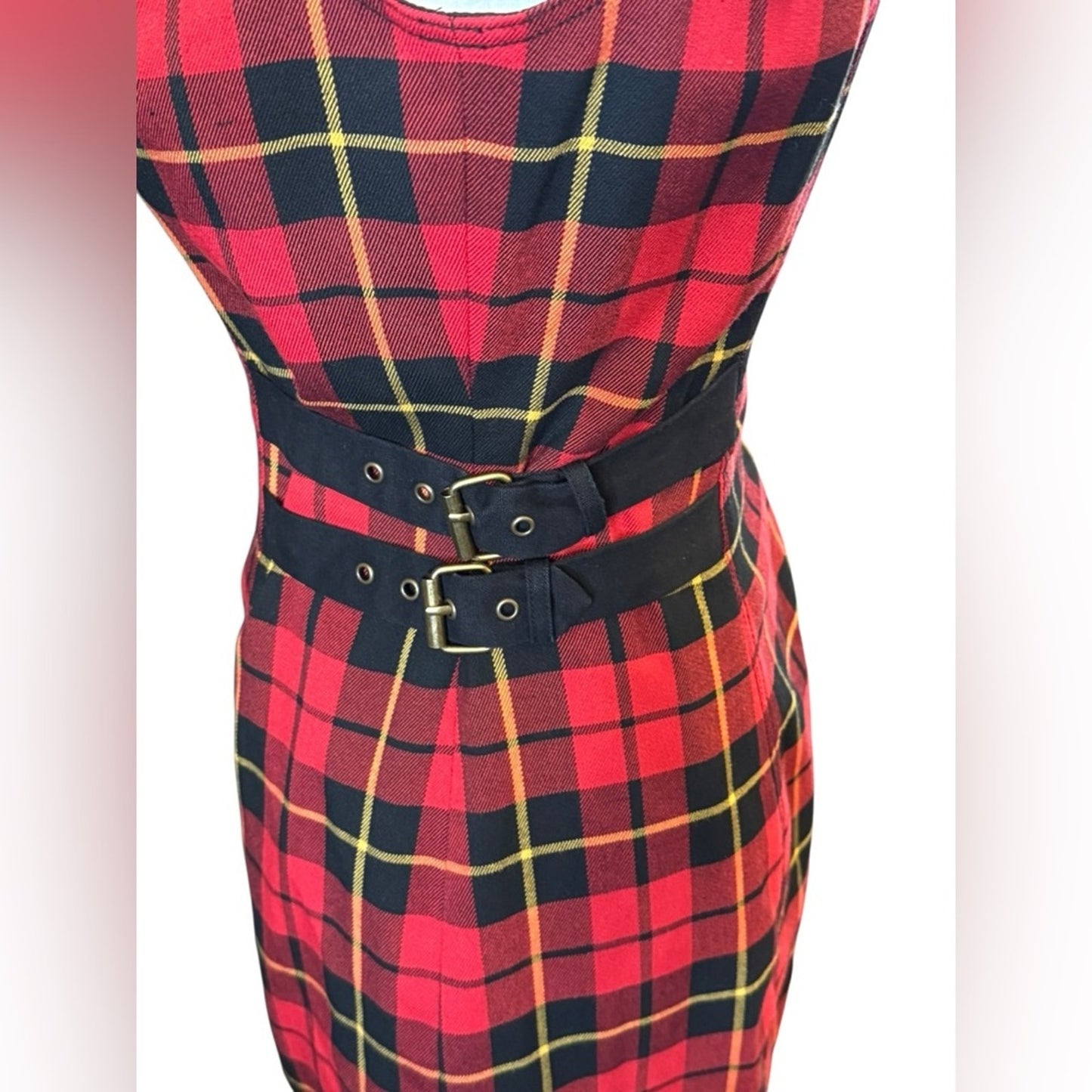 Betsey Johnson Y2K Dark Academia Tartan Sheath Dress Size 8