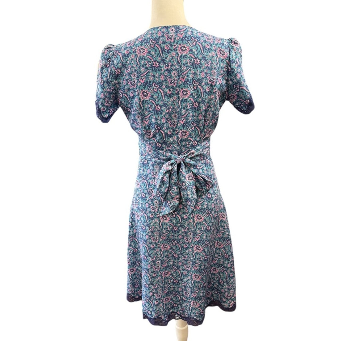 Betsey Johnson Silk dress 40s frock style