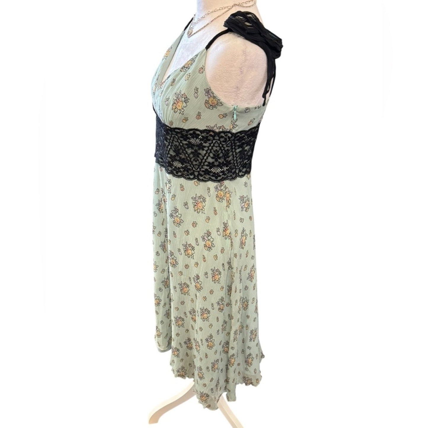 Betsey Johnson Silk Y2K era Black Label Dress Size 8