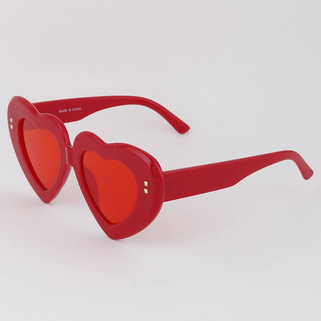 Bolted Heart Frame Sunglasses: Multicolor