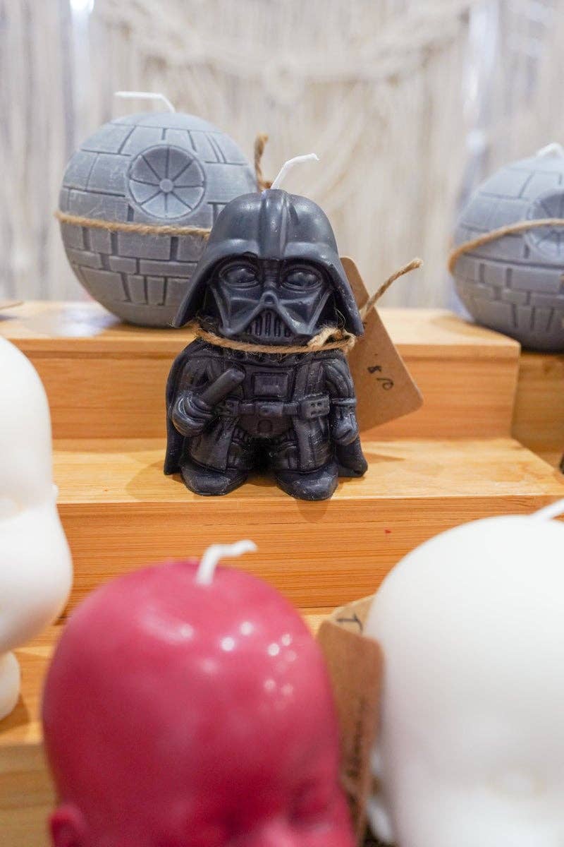 Darth Father Paraffin/Palm Novelty Candle: Black / Shea Butter Warm Vanilla